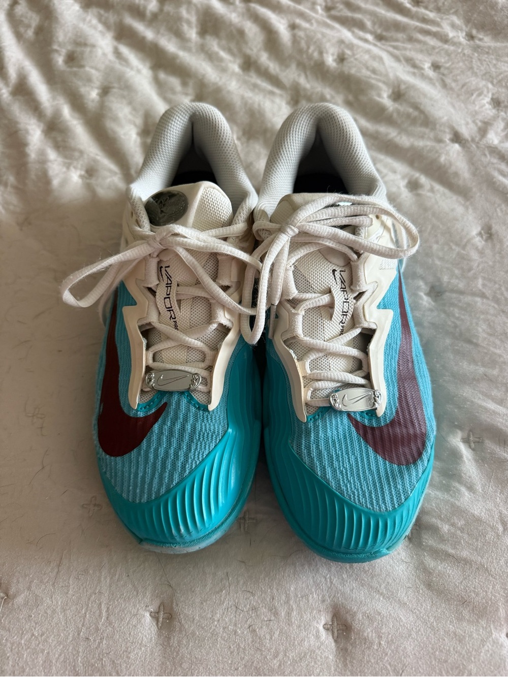 Nike  Turquoise Sneakers with Maroon Swoosh. Vapor pro tennis pickleball